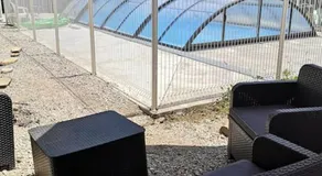 GiTE ATYPIQUE AVEC PISCINE COUVERTE en été - Image 3