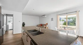 Family-Friendly Home in Braybrook Near Melbourne CBD - Image 4