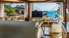 Glass House de luxo 250m² com jacuzzi e vista para o mar em Ilhabela - Image 3