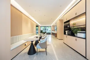 Starway Hotel Ningbo Beilun Intime City - Image 2