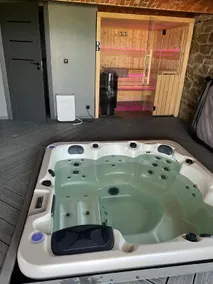 120 letnia ChataBarutka w Górach z jacuzzi i sauną - Image 5