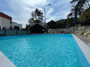 Sound of Waves Spa Glamping - Image 2