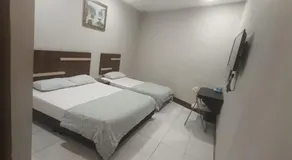 Ap Classic Hotel - Image 4