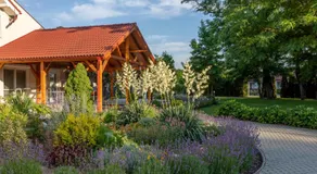 Csipkerózsa Parkhotel - Image 2