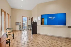  Rodeway Inn Effingham - Image 3