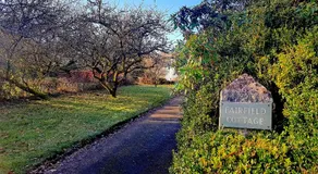 3 Bed Barn - Sleeps up to 6 - Parking - Wifi - Image 4