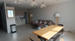 Appartement plein centre Saint Florent face au port - Image 3