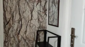 apartamentito tipo estudio AMUEBLADO tranquilo y acogedor cocina y baño privado independiente en CHANIS cerca de Costa del este - Image 3
