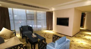 GreenTree Eastern Jingde Town Railway Station Hotel - Image 2