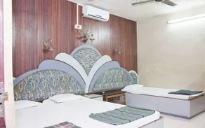 DOLPHIN HOTEL - Image 2
