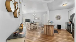 Vista Cay Resort by Millenium at Universal Blvd. - Image 4
