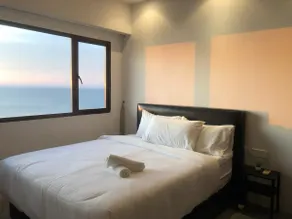 Seaview 2BR Holiday Home in Batu Ferringhi - Image 2