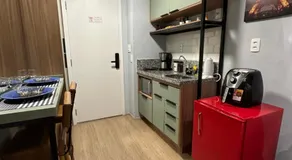 Studio Paris prox Metro Bras Feirinha Madrugada Templo Salomão - Image 4