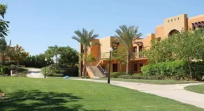 chalet Stella de Mari in Makadi Bey pool view and beach access - Image 4