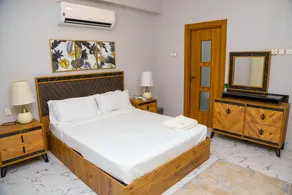 Lovely 2 bedroom apartment for family - Image 2
