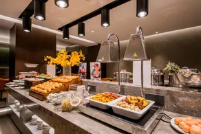 Yitel Premium Hotel Shanghai Oriental Pearl Yuanshen Road Metro Station - Image 5