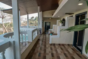 Sea Esta Resort & Cafe - Image 4