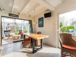 Amazing holiday home in Lauwersoog with sauna - Image 3