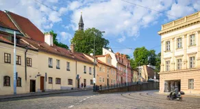 Fancy apartments by Prague Castle - Image 5
