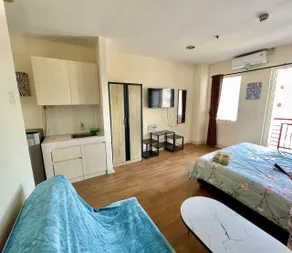 Sentul Mountain View Apartment - Image 2
