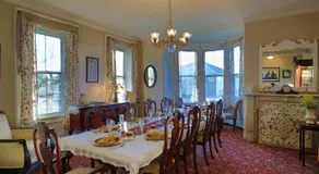Cloran Mansion Bed & Breakfast - Image 3