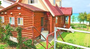 Garden Beach House - Image 2
