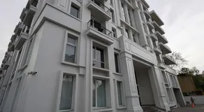 Stay in The Avenair MM Alam - Walk to Cafes & Restaurants - Image 5