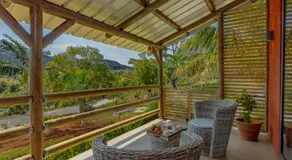 Tree Top View Lodge - Image 4
