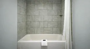  Quarters Inn and Suites - Image 2
