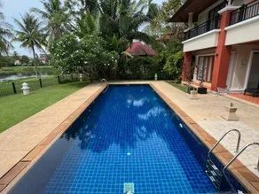 Spacious Villa with Pool, Garden & Club facilities - Image 4