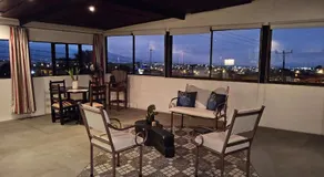 Apartamento Céntrico Con Vista - Image 2