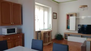Spacious 3Rm apartment for 4/6 people - Image 3