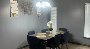 Charming 3-Bedroom Retreat in Prime Neighborhood - Image 5