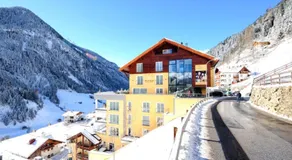 NEU Zirben Luxus Apartments mit SPA und Pool direkt in Kappl - Image 5