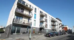 Lovely 1 Bedroom Apartment - Image 2