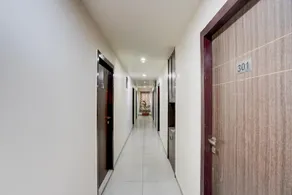 Collection O Sur Sagar Lakeview Vadodara Formerly Vintage Inn - Image 5