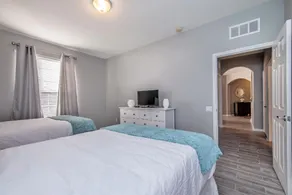 Luxury PET FRIENDLY Condo, Near Clubhouse & Pool - Image 3
