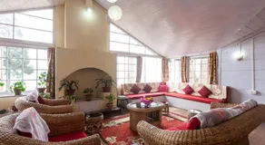 Yule Tea Retreat, Darjeeling - Image 2
