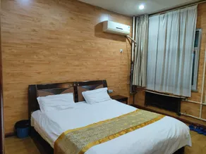 Xiujuan Express Hotel (Yutian County Station Branch) - Image 2