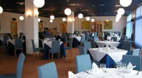 Hotel Villa de Estercuel - Image 2