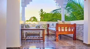 Milalana Guest Hotel & Residences - Image 2