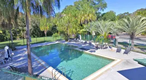 Coral Suite in Resort Complex - Image 4