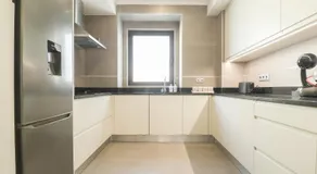 Faro - Modern Design Apartment in Walled Old Town - Image 5