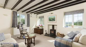 Stunning 3 Bedroom Cottage near Historic York - Image 2