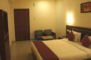 Hotel Raj Towers - Image 2