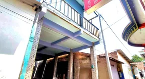RedDoorz at Queen Asri Premium - Image 4
