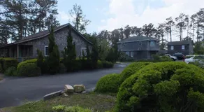 Scarborough Inn - Image 5