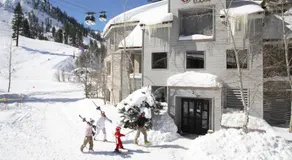 Palisades Tahoe Lodge Rentals Two Bedroom #809 - Image 5