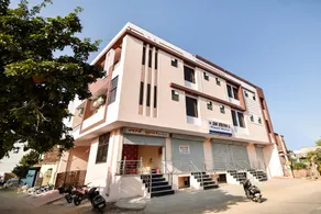 OYO 70183 Sai Kripa Lodging - Image 2