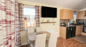 Cody Lodge - Image 4